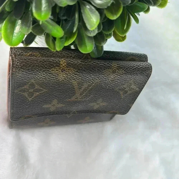 Louis Vuitton Elise Wallet Monogram Canvas - Picture 7 of 11